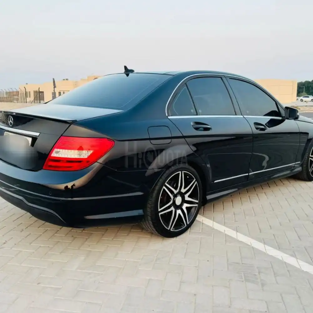 Mercedes C200 Gulf specification for sale on HiQuota