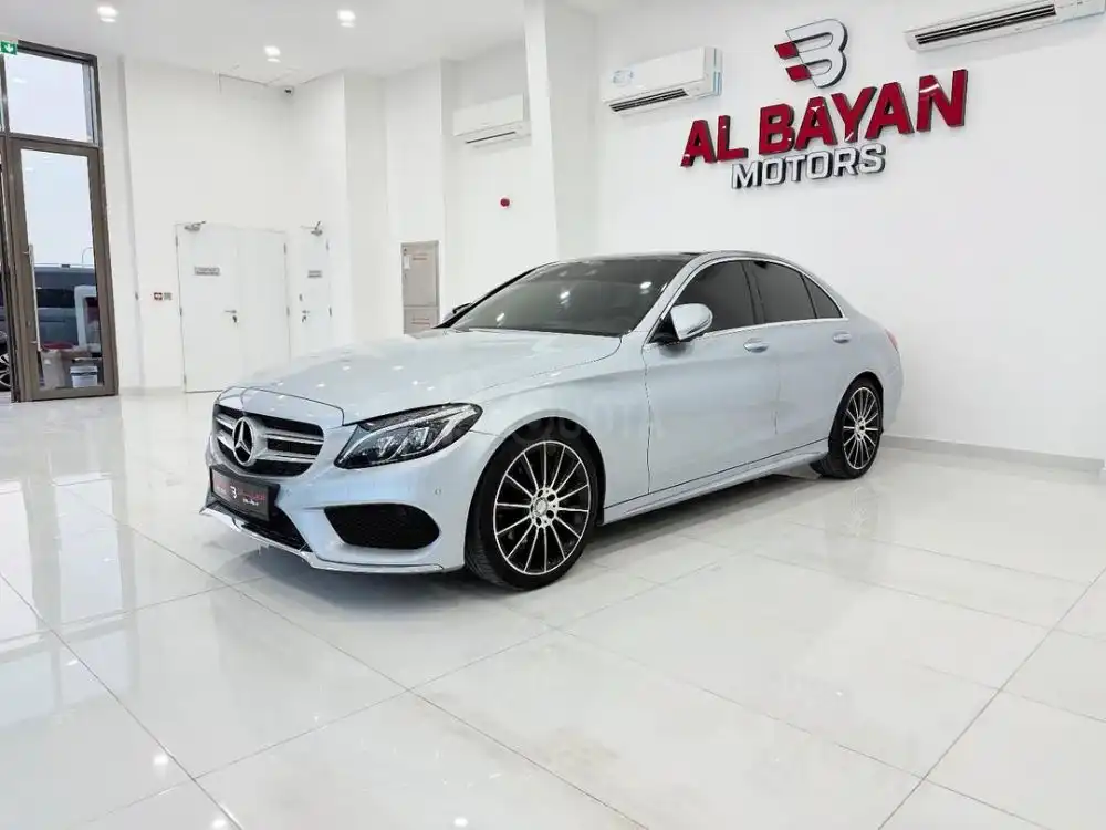 Mercedes C200 2016 for sale on HiQuota
