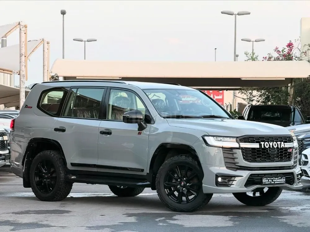 Toyota Land Cruiser Full Upgraded 2023 GR Kit Model : 2012 GCC for sale on HiQuota