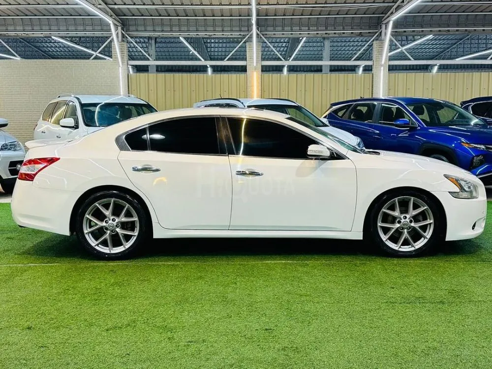 Nissan Maxima, 2011 Gulf model, in agency condition, without accidents, without faults, owner of the first two keys for sale on HiQuota