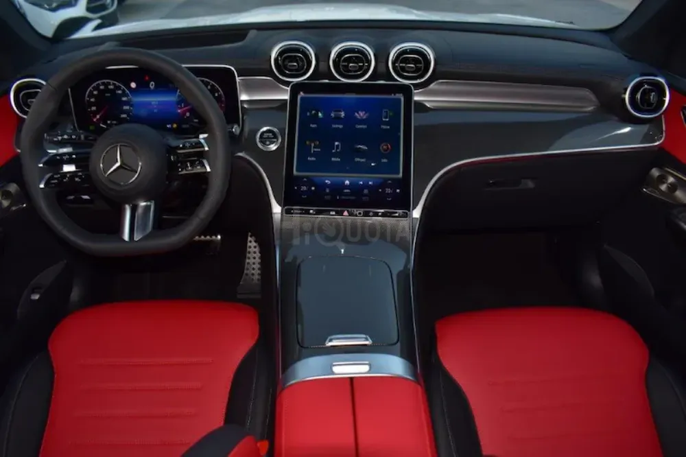 Mercedes-Benz GLC GLC 200 Calendar 2024  Km 0 km  Region European Specs for sale on HiQuota