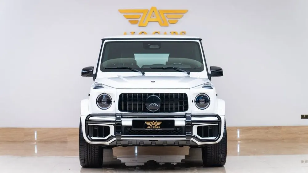 MERCEDES BENZ AMG G63 / DOUBLE NIGHT PACKAGE / WANRRANTY AND SERVICE CONTRACT FROM GARGASH for sale on HiQuota