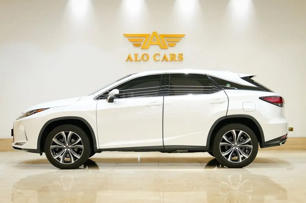 Model: LEXUS RX350 / 450h / WARRANTY AND SERVICE CONTRACT TILL 2027 / GCC SPECIFICATION for sale on HiQuota