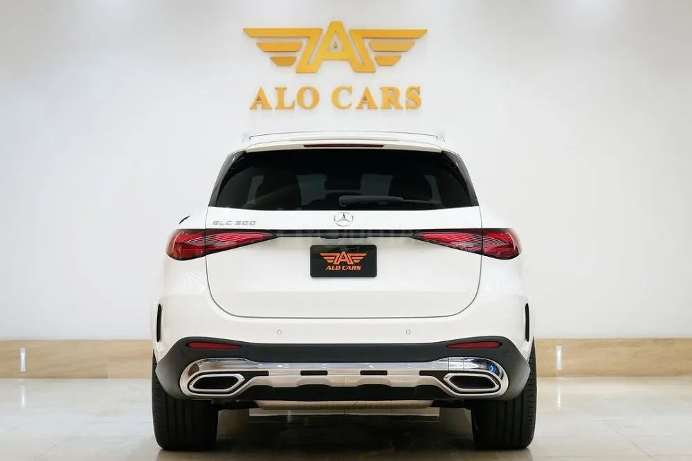 MERCEDES BENZ GLC 300 / AMERICAN SPECIFICATION Year 2024 for sale on HiQuota