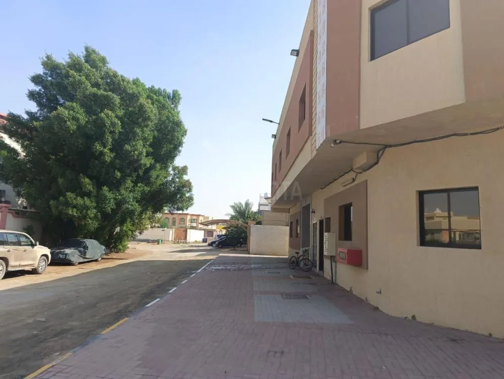 للبيع بناية سكنية في عجمان ( منطقة المويهات 3 )