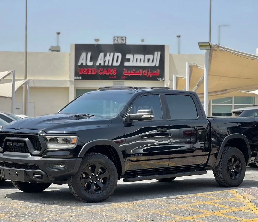 DODGE RAM REBEL 4WD 5.7L V8 140K KM DONE - GCC SPECS
