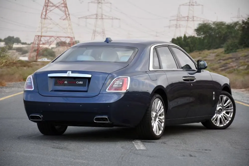 Rolls Royce Ghost  silver Badge 2024