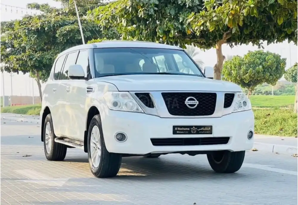 Nissan Patrol Platinum engine 2013 Gcc specifications for sale on HiQuota