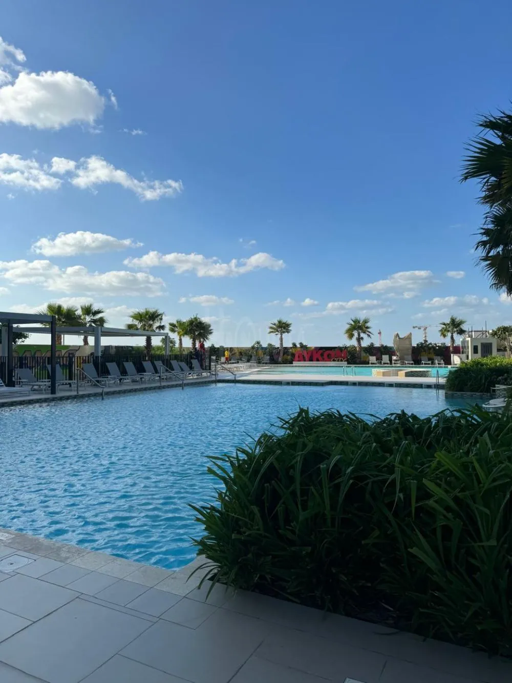 "شقة فندقية ذكية للبيع في قلب دبي – مفروشة بالكامل وبسعر لا يُفوت!"