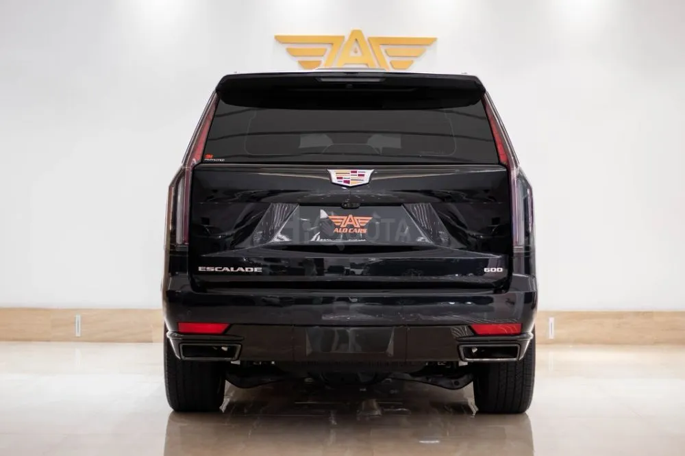 CADILLAC ESCALADE 600 / WARRANTY AND SERVICE CONTRACT / GCC SPECIFICATION Year:- 2023 for sale on HiQuota