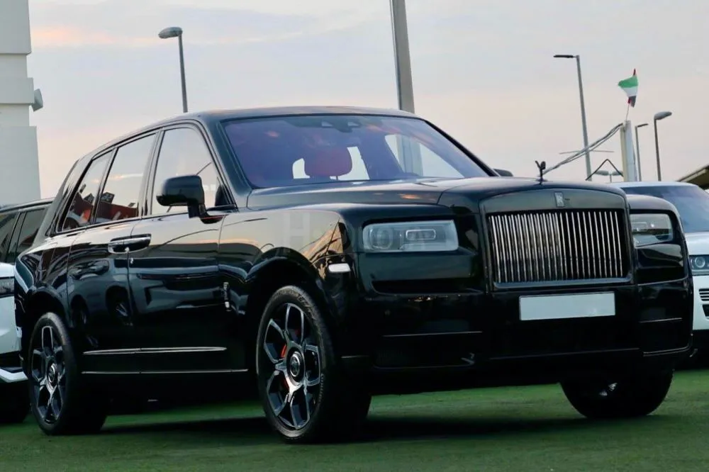 ROLLS ROYCE CULLINAN BLACK BADGE 2022 STARLIGHTS , ON WARRANTY for sale on HiQuota