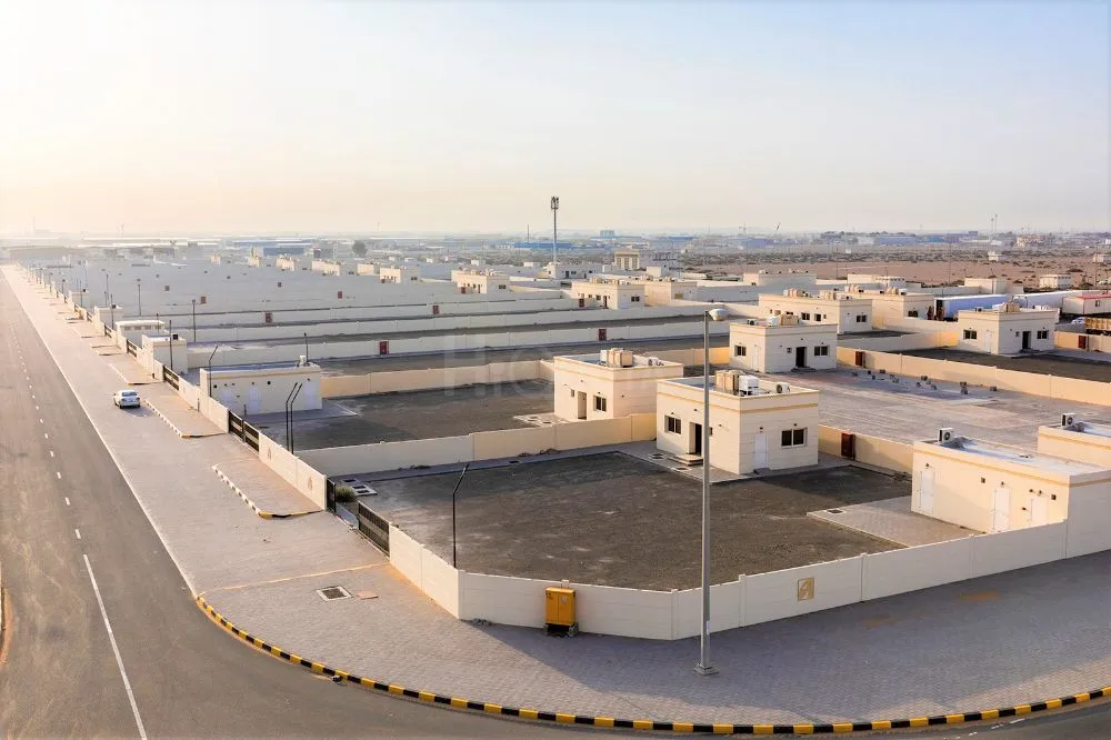 ارض صناعية للبيع في الشارقة الصناعية 3