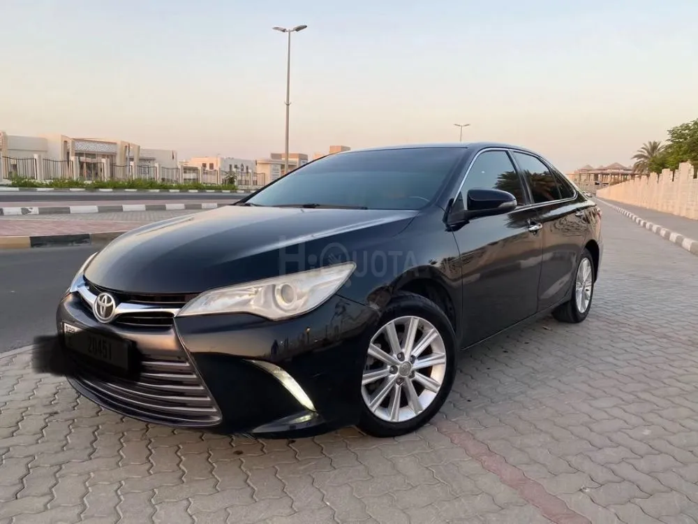 Toyota Camry Platinum No. 2