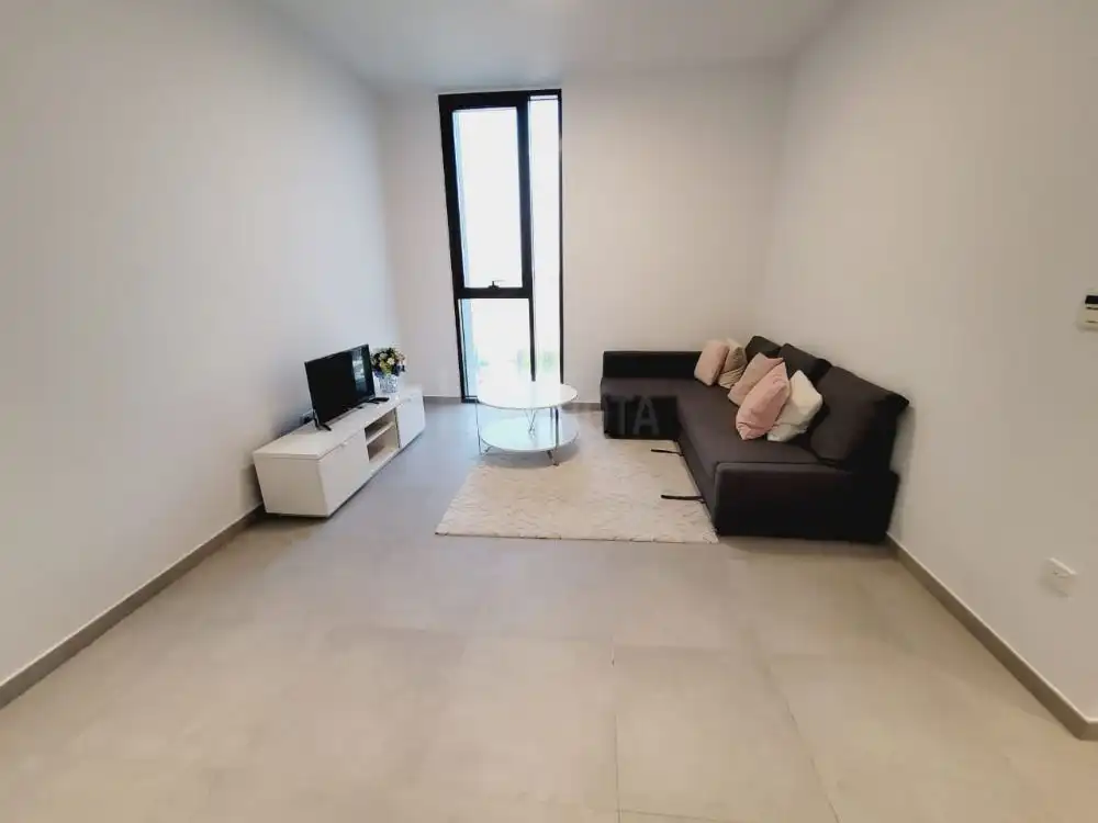 امتلك شقتك في سولو - الجادة خصوصية.