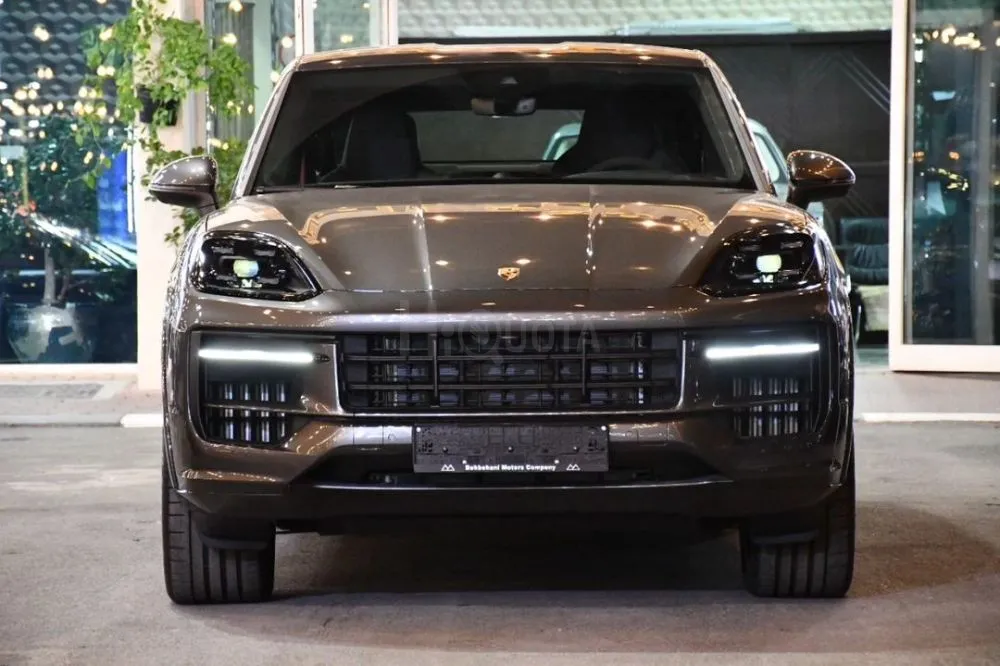 Porsche Cayenne Coup 2025 Black Edition GCC under warranty Model: 2025 for sale on HiQuota