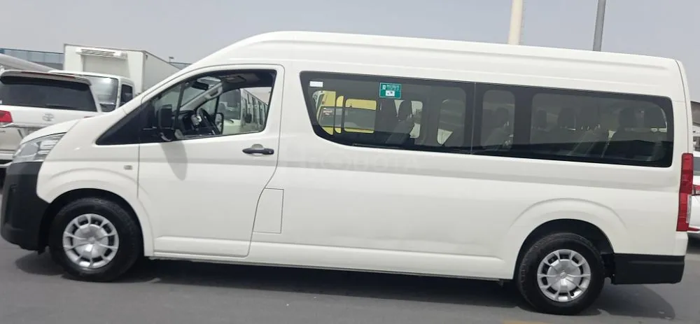 Toyota Hiace highroof GL  Model 2022..13.seat  for sale contact for sale on HiQuota