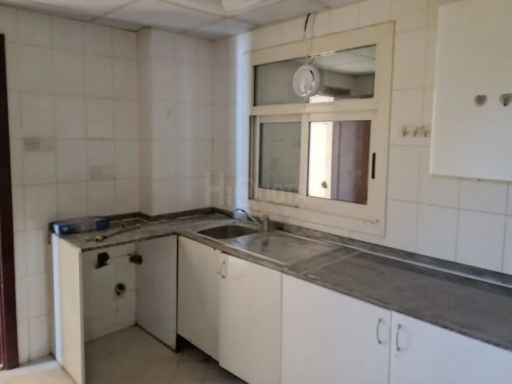 للإيجار شقة في منطقة النهدة الشارقة