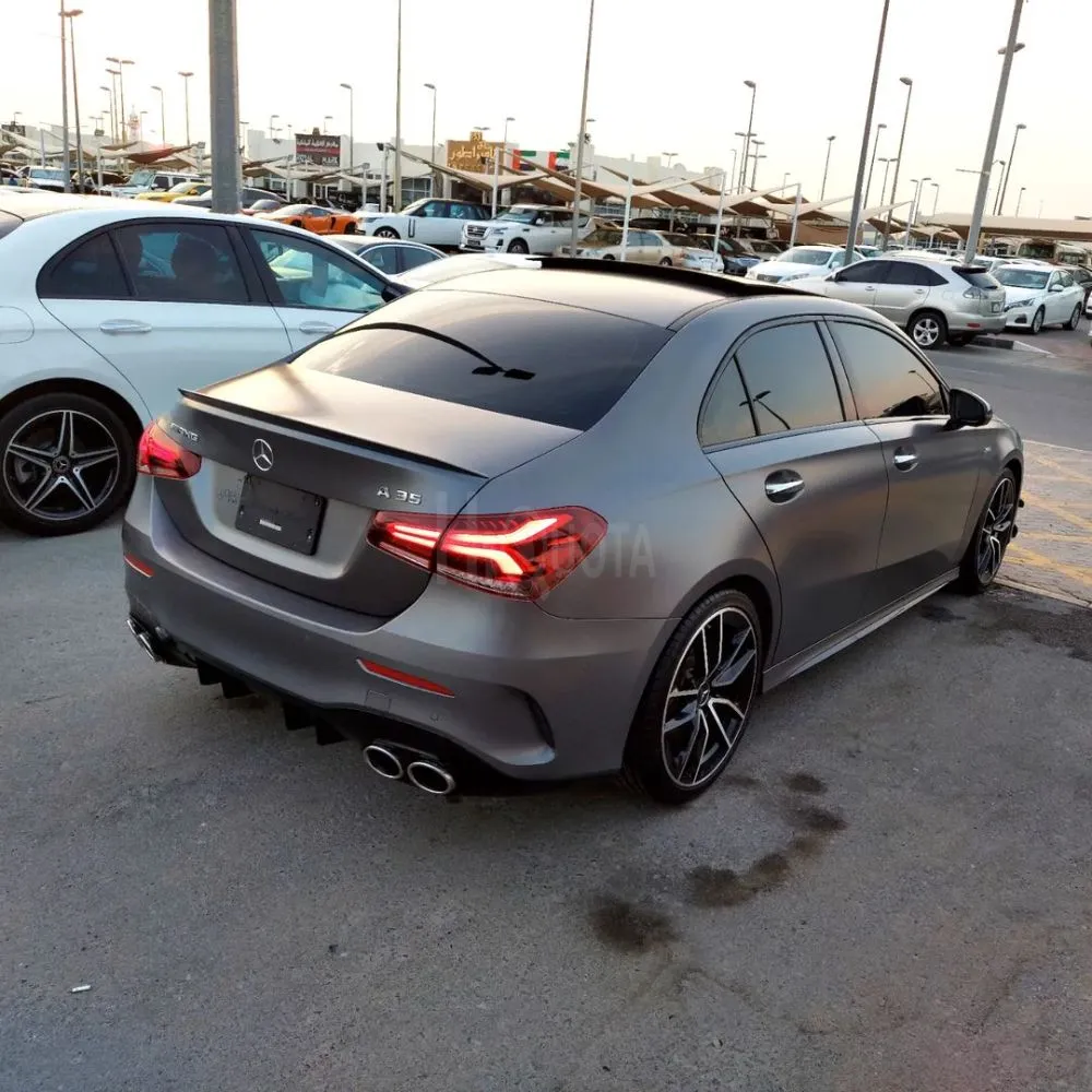 مرسيدس A35 AMG GRAY MAT COLAR