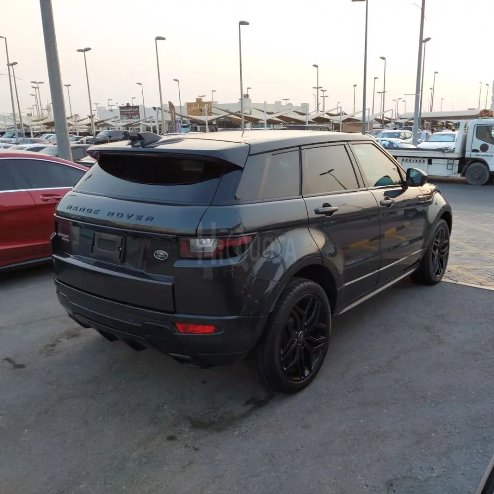 لاند روفر ايفوك R دينميك