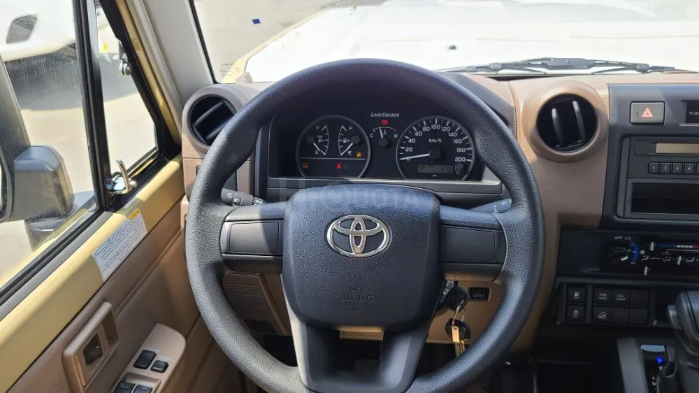 Toyota Land Cruiser Pick up Single Cabin 2024 Model Year 4.0L A/T BSC Option for sale on HiQuota