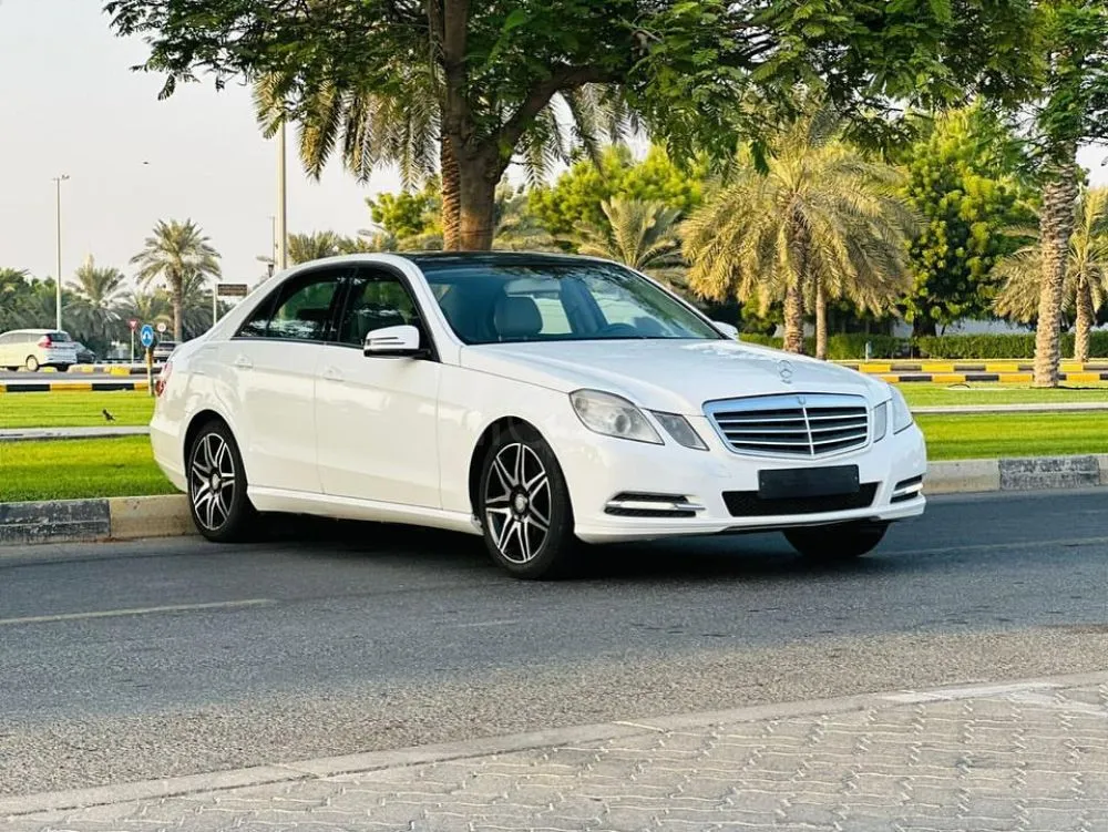MERCEDES E300 / GCC / MODEL 2013