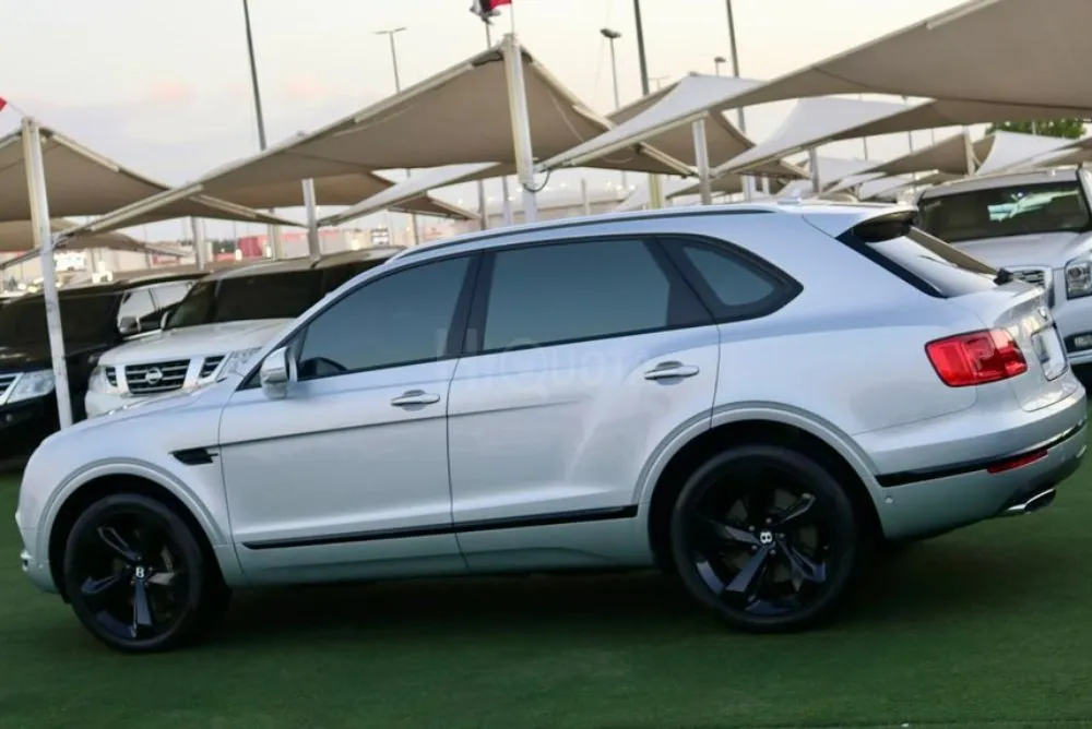 Bentley Bentayga 2018 V12 GCC for sale on HiQuota