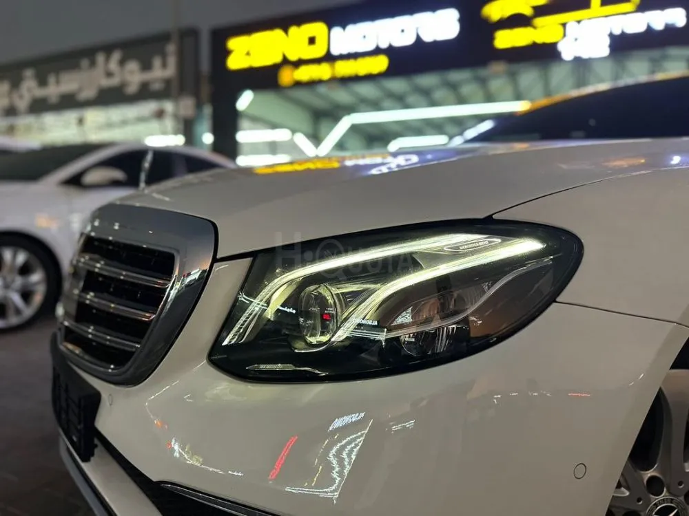 Mercedes-Benz E300 Mercedes Benz E 300 4Matic 2020 Korea Specs for sale on HiQuota