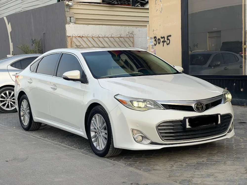 TOYOTA AVALON 2013 for sale on HiQuota