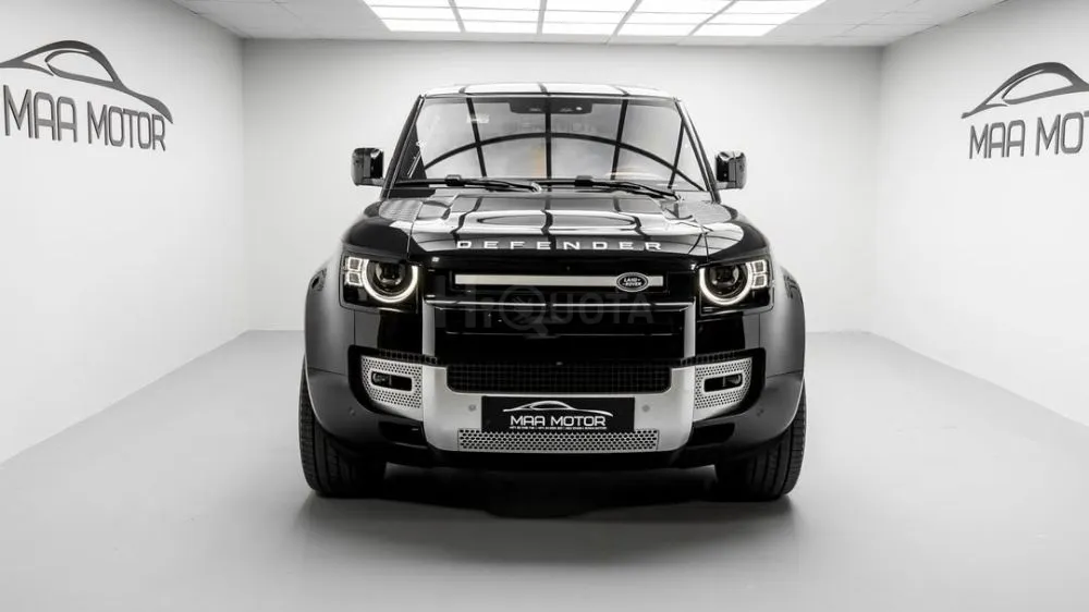 Range Rover Defender HSE 110 P400 2024 for sale on HiQuota