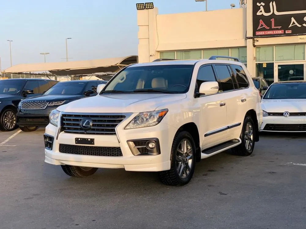 Lexus LX 570 Gulf. Model 2015. The interior color is beige. for sale on HiQuota