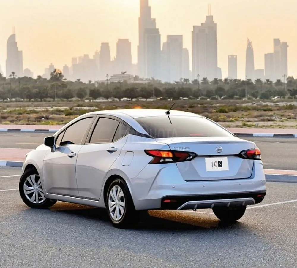 NISSAN VERSA Year 2019 Color SILVER Interior BLACK for sale on HiQuota