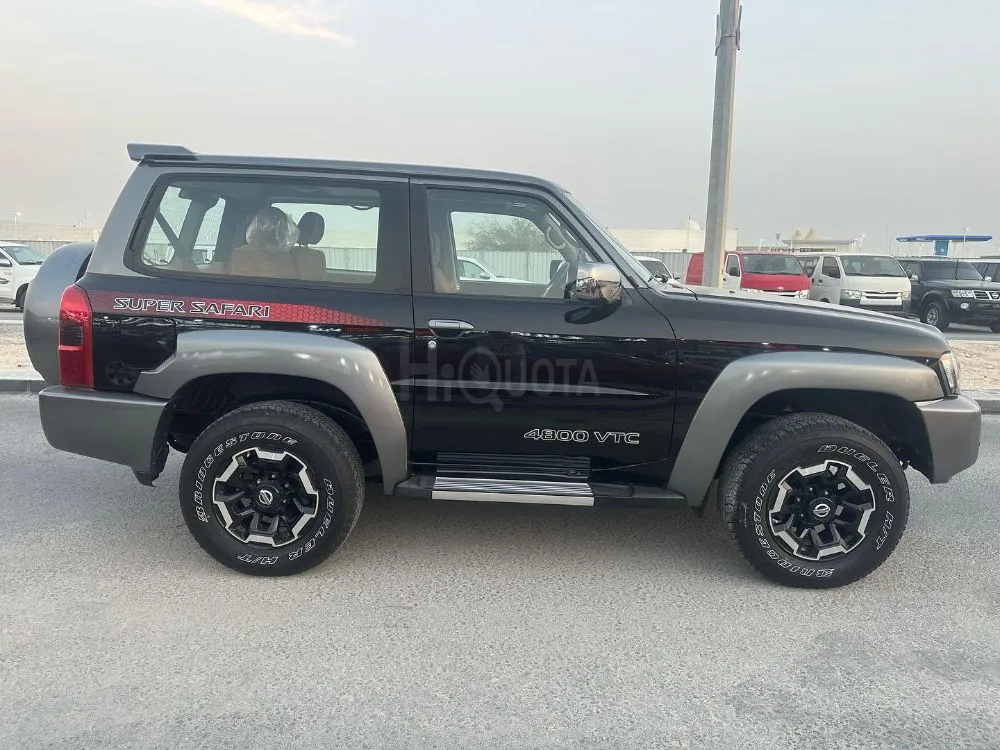 Nissan Patrol Super safari  Regular gear capsule  2021 model for sale on HiQuota
