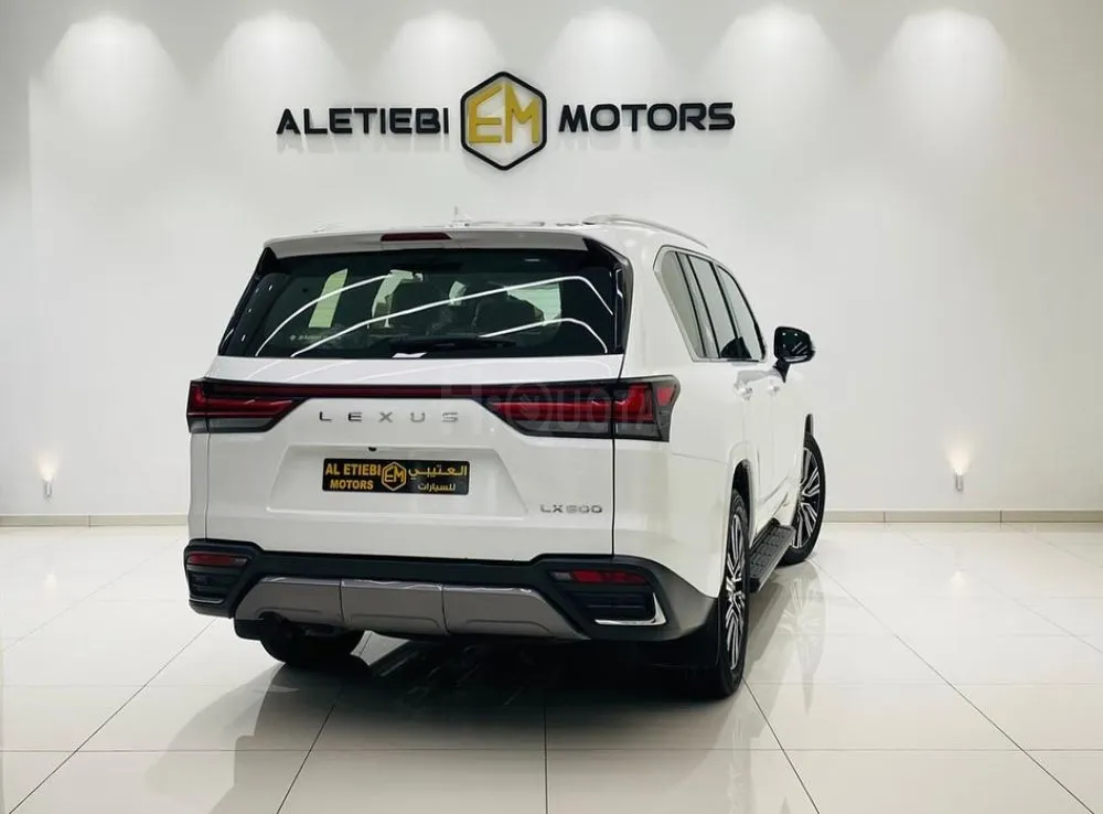 LEXUS LX600 SIGNATURE 2023 MODEL WHITE COLOR for sale on HiQuota