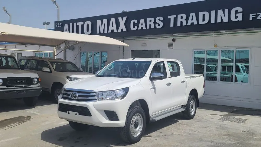 TOYOTA HILUX DOUBLE CABIN ENGINE: 2.7L AT MODEL YEAR 2024 4x4 NARROW BODY AVAILABLE FOR LOCAL AND EXPORT for sale on HiQuota