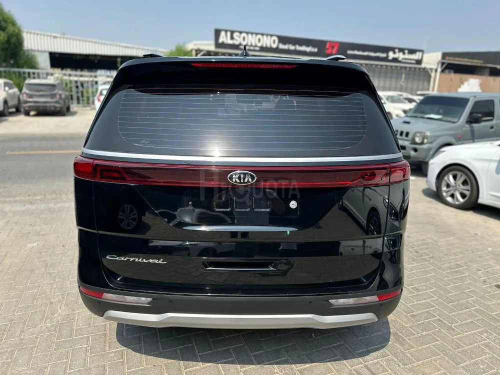 Kia Carnival 2021 Korean Specs for sale on HiQuota