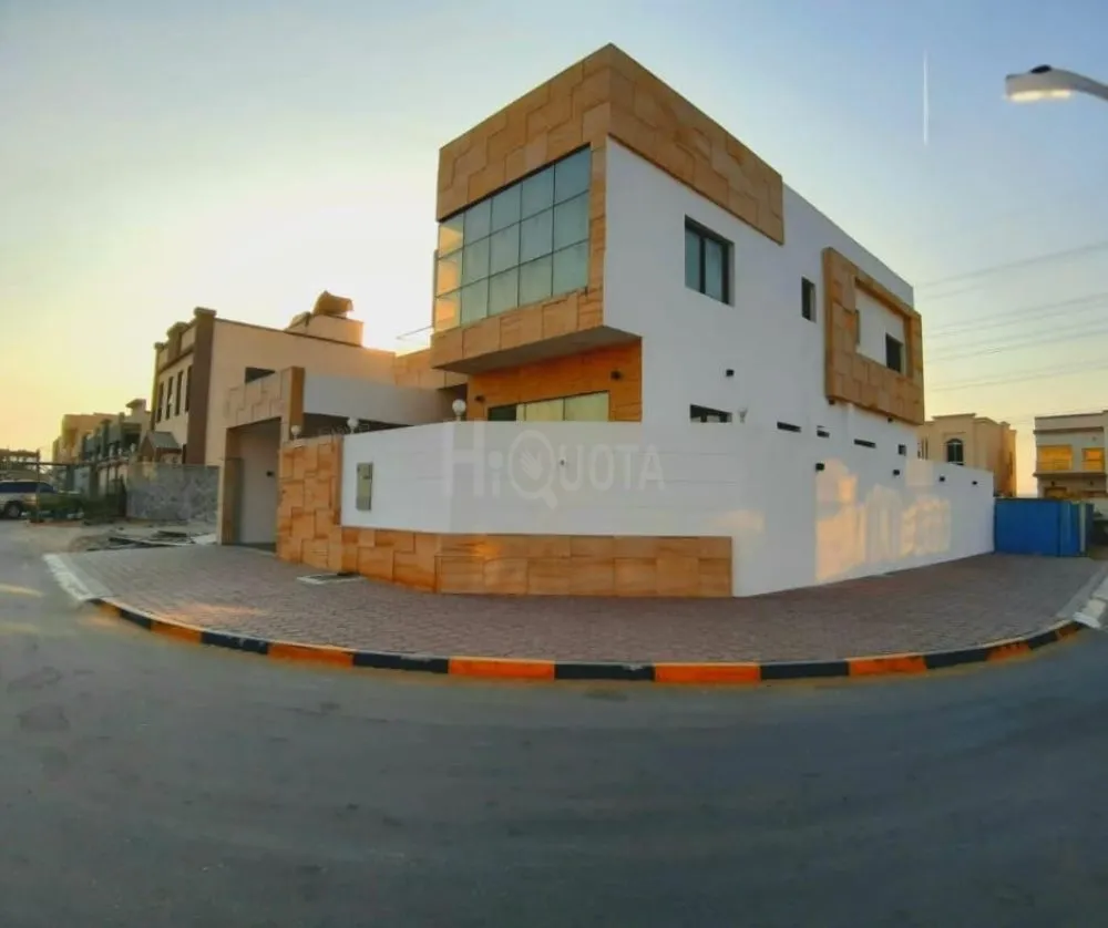 🏡 Corner Villa for Rent in Al Yasmeen – Prime Location & Modern Design 🏡 Situated on two streets | Elegant Finishing | Ideal for Large Families