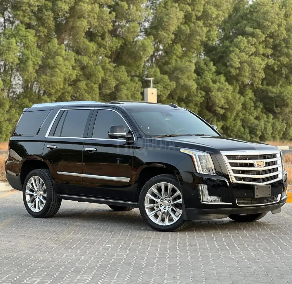 CADILLAC ESCALADE PREMIUM V8 6.2L - 2018 - GCC SPECS