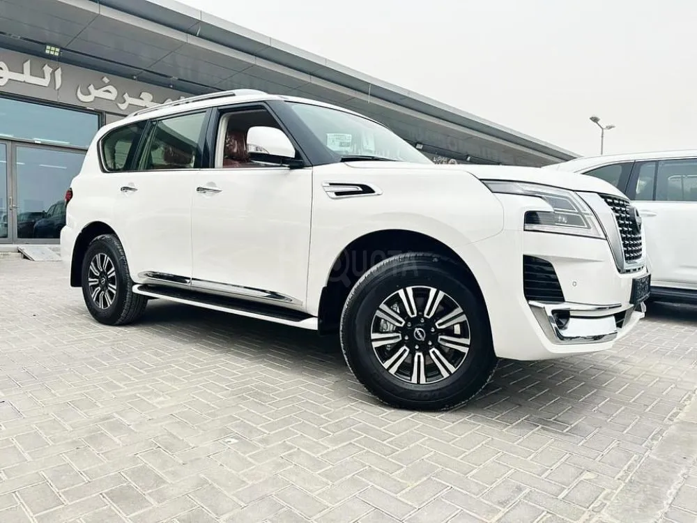 Nissan Titanium SE V6 model 2024  6 cylinder engine  4000 Cc for sale on HiQuota