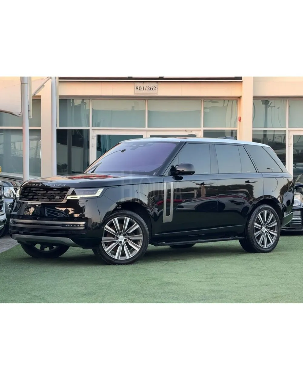 RANGE ROVER VOGUE P400 GCC 2023 FULL OPTION V6