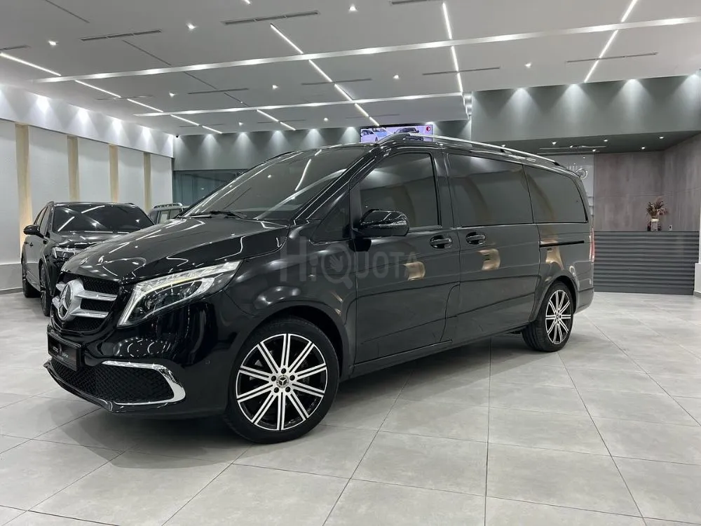 Mercedes Benz Viano V250,2020 Model, Gcc specifications, Very Good Condition for sale on HiQuota