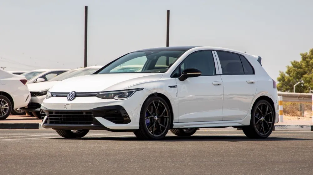 Volkswagen Golf R / 2023 German VW warranty. for sale on HiQuota