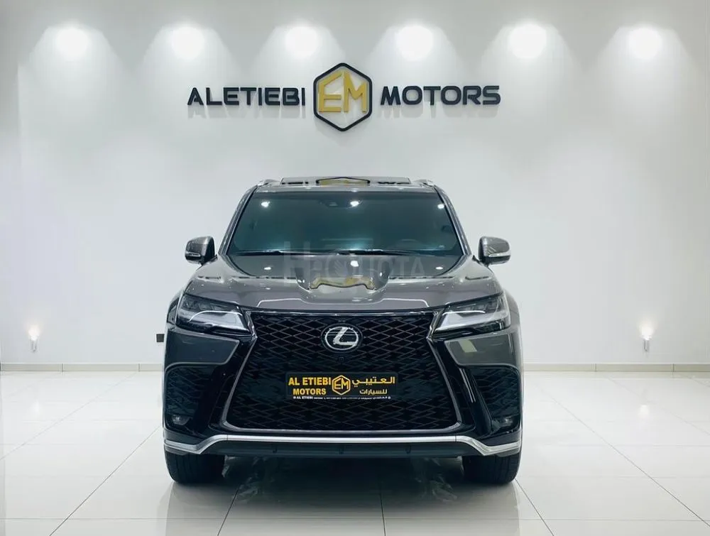 LEXUS LX 600 F SPORT GRAY COLOR MODEL 2023 28,000 KM US Specs for sale on HiQuota