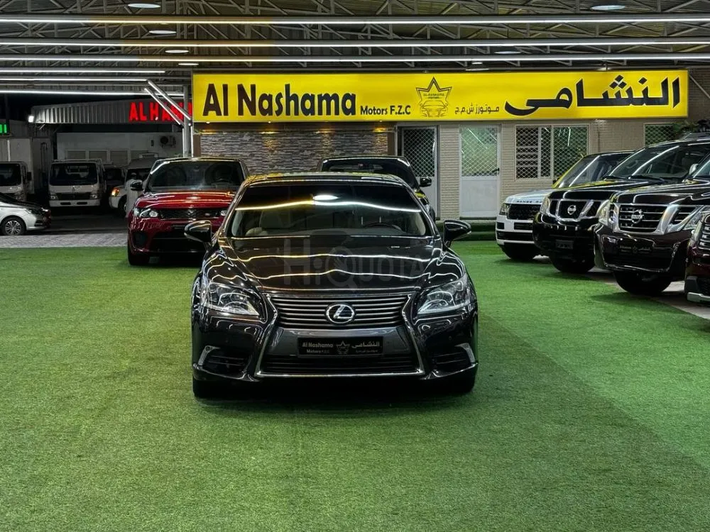Lexus LS460, 2014 model, American specifications, in excellent condition for sale on HiQuota