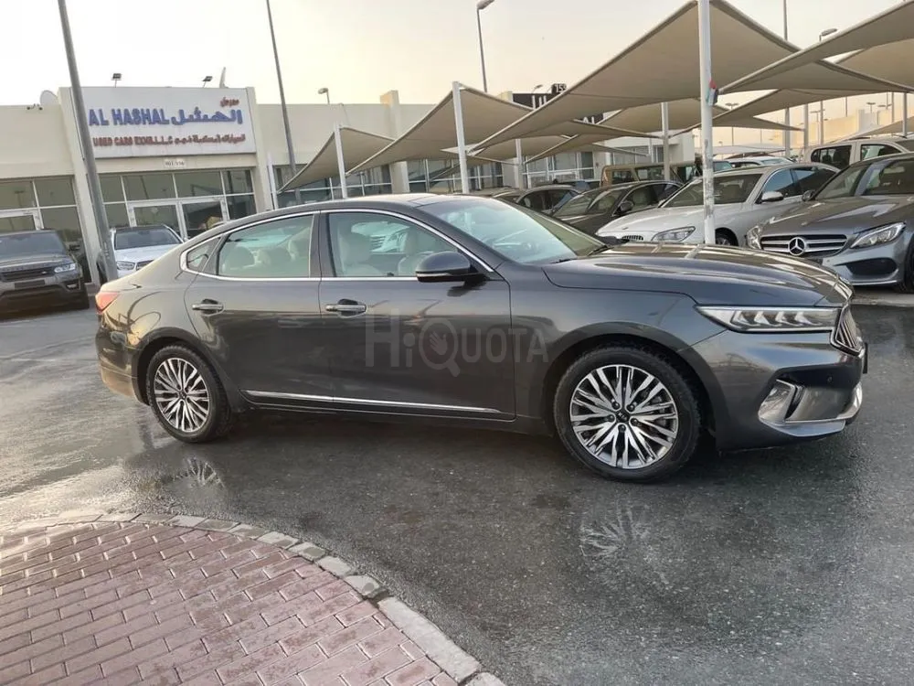 Kia Cadenza \ Model: 2021 \ Specifications: Gulf for sale on HiQuota