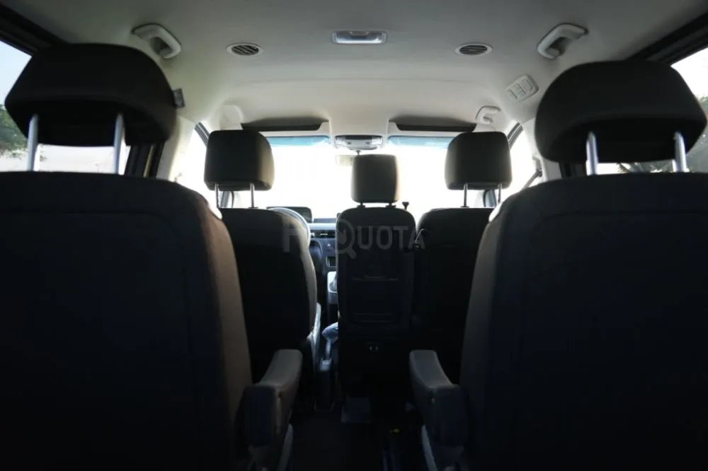 Hyundai Staria 2023 for sale on HiQuota