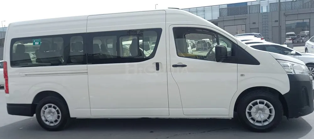 Toyota Hiace highroof GL  Model 2022..13.seat  for sale contact for sale on HiQuota