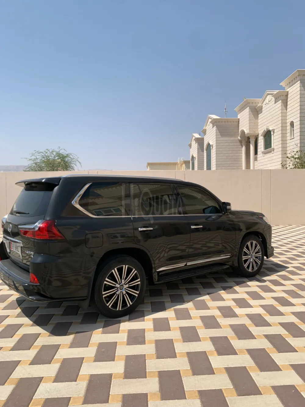 Lexus 2017 570lx Gulf full option sport.  Whoever enters a saffron skin. for sale on HiQuota