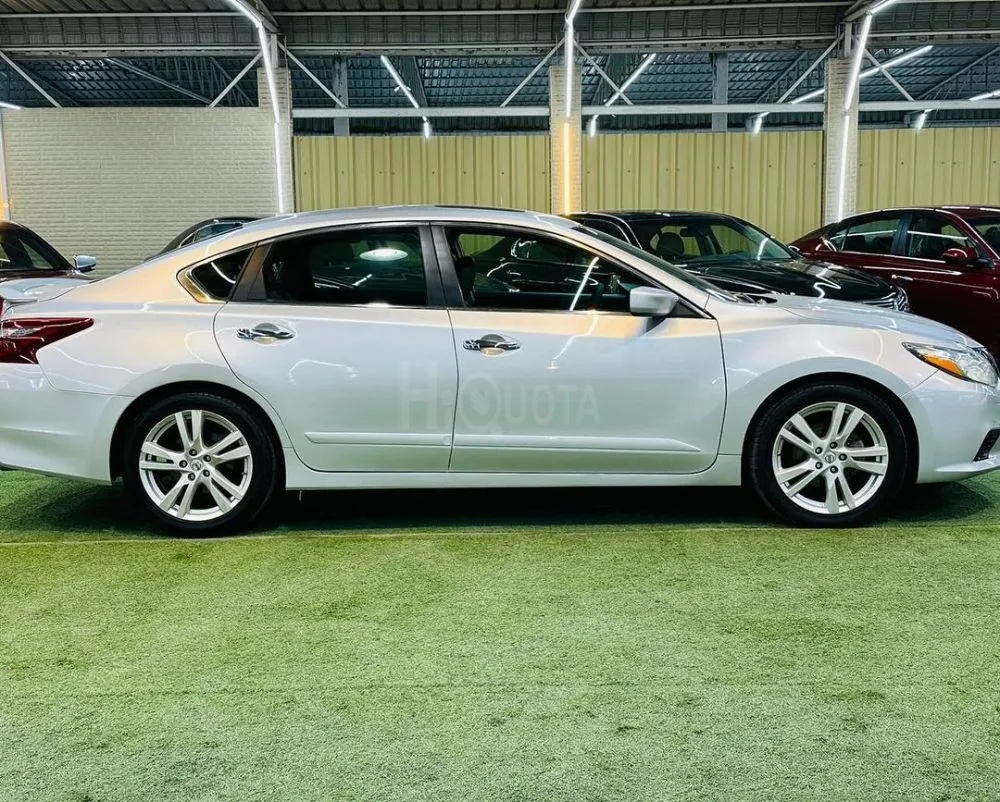 Nissan Altima SL 2018 model, American specifications for sale on HiQuota