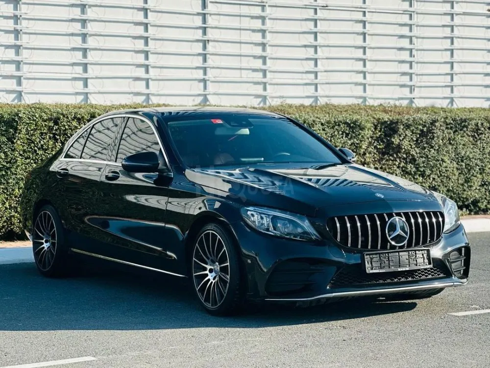 MERCEDES BENZ C300 2017 for sale on HiQuota