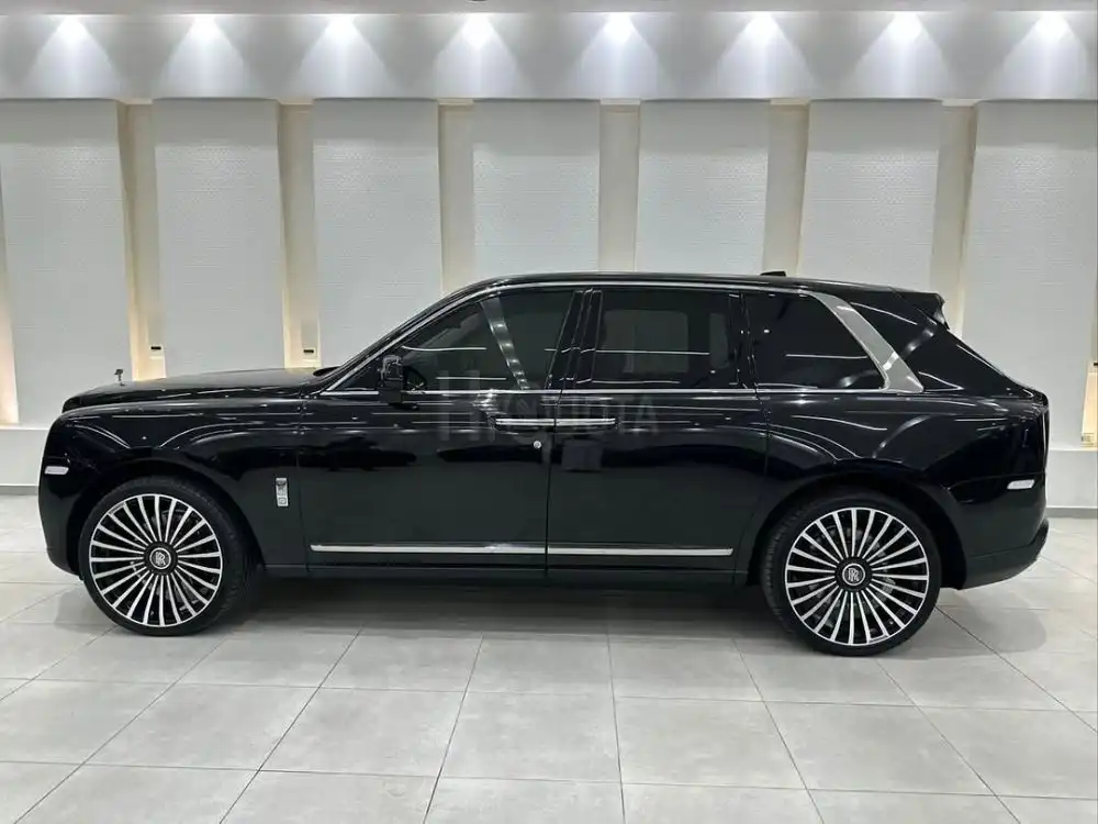 Rolls Royce Cullinan 2024 for sale on HiQuota